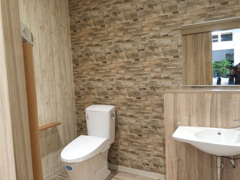 ドコモショップ施工事例　トイレ